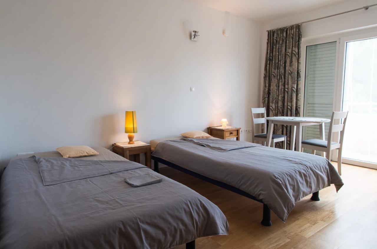 Apartamento Milica Garden Prvic Sepurine Exterior foto